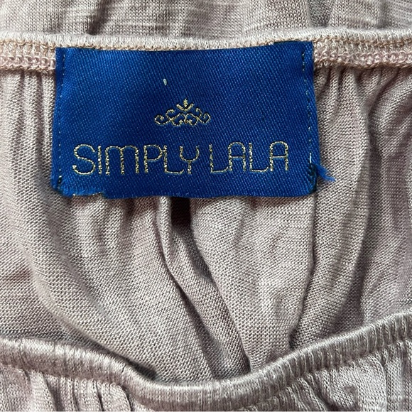 Simply Lala Mauve Button Front Cinched Tie Bottom Dolman Sleeve Top Medium - Picture 6 of 7
